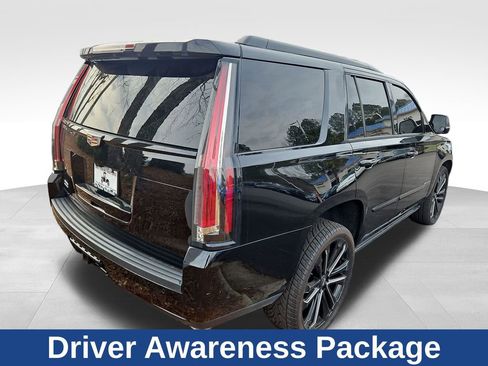 Used 2020 Cadillac Escalade Premium Luxury image 5