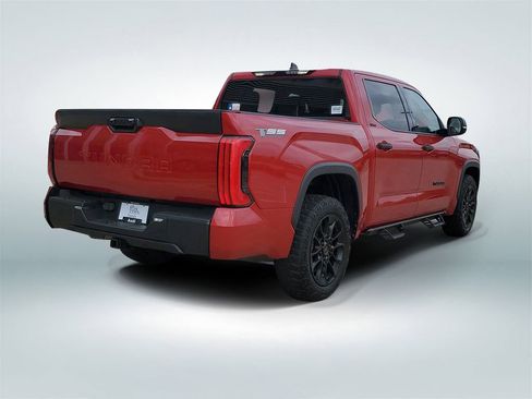 Used 2022 Toyota Tundra SR5 w/ Convenience Package image 3