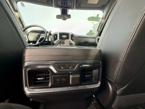 Used 2019 Chevrolet Silverado 1500 LTZ w/ LTZ Premium Package image 19