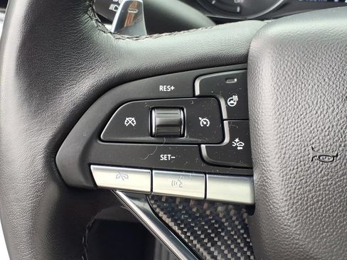 Used 2024 Cadillac XT6 Sport w/ Technology Package AWD/4WD image 13