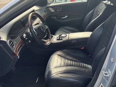 Used 2016 Mercedes-Benz S 550 4MATIC Sedan image 2