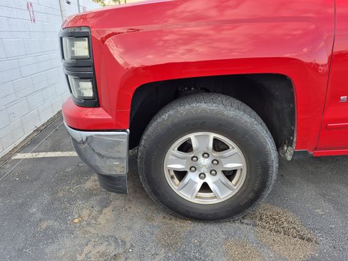 Used 2015 Chevrolet Silverado 1500 LT image 3