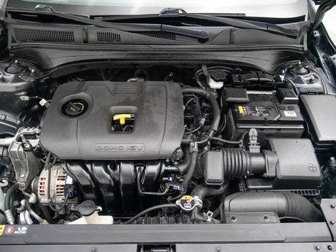 Used 2021 Kia Forte LXS FWD image 26