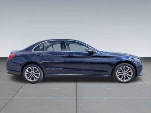 Used 2017 Mercedes-Benz C 300 4MATIC Sedan image 9