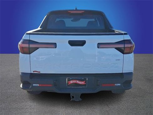 Used 2023 Hyundai Santa Cruz SEL image 6
