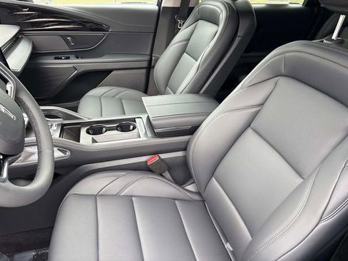 New 2026 Lincoln Nautilus Premier w/ Jet Appearance Package AWD/4WD image 23