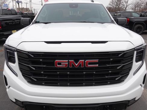 Used 2024 GMC Sierra 1500 Elevation w/ LPO, GMC Protection Package image 6