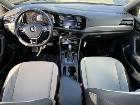 Used 2021 Volkswagen Jetta R-Line image 32