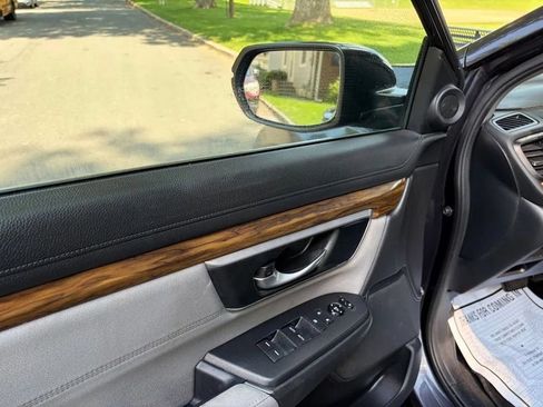 Used 2018 Honda CR-V EX image 13