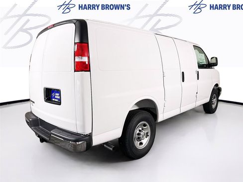 New 2026 Chevrolet Express 2500 w/ Driver Convenience Package RWD image 26