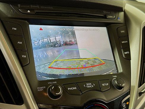 Used 2015 Hyundai Veloster w/ Option Group 02 image 16