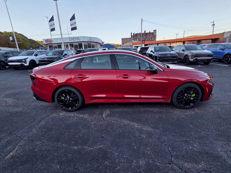 New 2027 Kia K5 GT w/ GT1 Package FWD image 8
