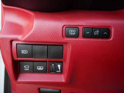 Used 2024 Lexus IS 500 image 21