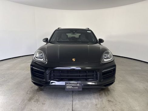 Certified 2023 Porsche Cayenne Platinum Edition AWD/4WD image 10