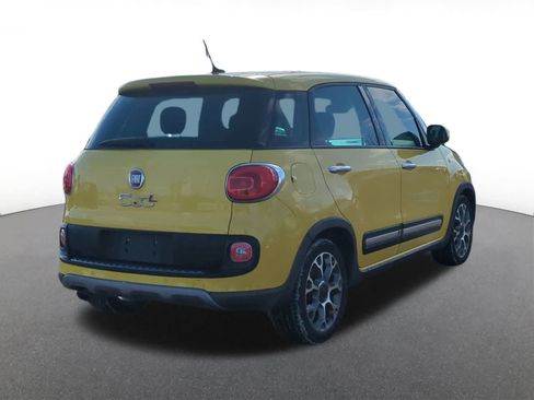 Used 2014 FIAT 500L Trekking w/ Popular Equipment Group image 6