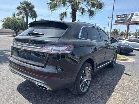 Certified 2023 Lincoln Nautilus Reserve AWD/4WD image 5