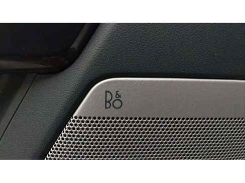 Used 2021 Ford F150 Lariat w/ Equipment Group 502A High image 20