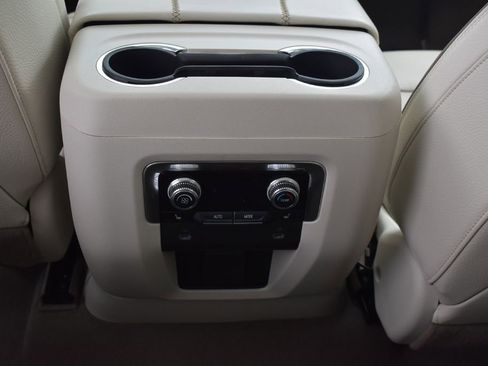 Used 2022 GMC Yukon Denali w/ Max Trailering Package image 32