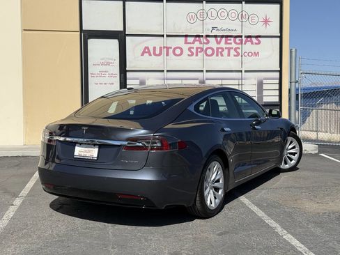 Used 2020 Tesla Model S Long Range Plus AWD/4WD image 7