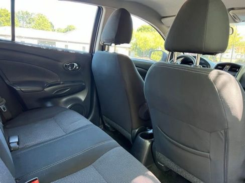 Used 2019 Nissan Versa SV FWD image 19