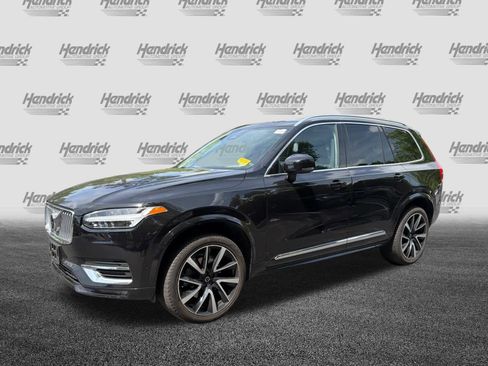 Used 2023 Volvo XC90 B6 Plus w/ Protection Package image 9