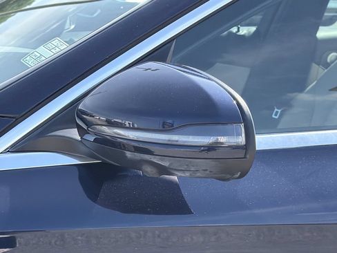 Used 2020 Mercedes-Benz C 300 Sedan image 29