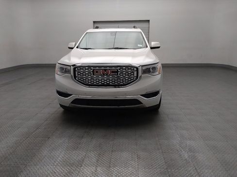 Used 2019 GMC Acadia Denali w/ Technology Package AWD/4WD image 15