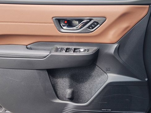 New 2026 Subaru Outback Touring AWD/4WD image 16