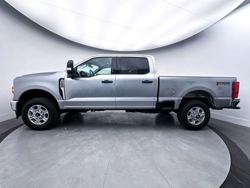 Used 2024 Ford F250 XLT w/ FX4 Off-Road Package AWD/4WD image 33