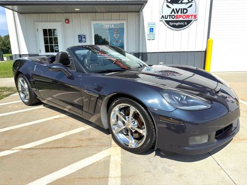 Used 2013 Chevrolet Corvette Grand Sport w/ 3LT Preferred Equipment Group RWD image 2