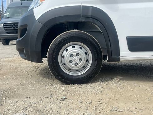 Used 2023 RAM ProMaster 2500 FWD image 10