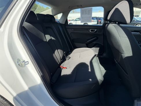 Used 2024 Honda Civic EX image 11