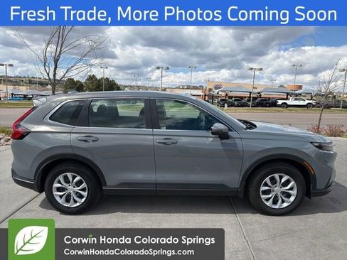 Used 2024 Honda CR-V LX image 8