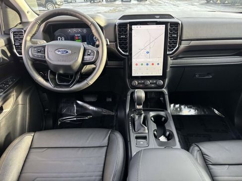 New 2025 Ford Ranger Lariat w/ Black Appearance Package image 27