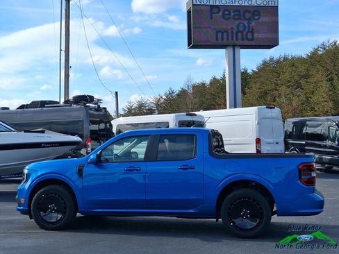 New 2025 Ford Maverick Lobo image 2