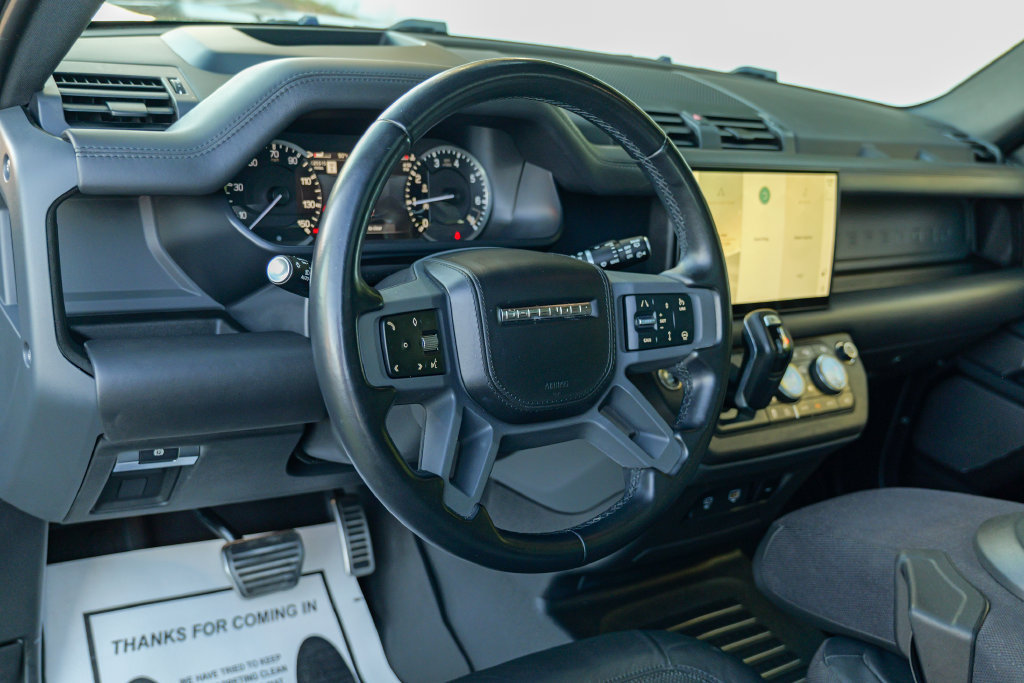 Used 2023 Land Rover Defender 110 X AWD/4WD image 15