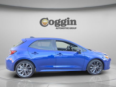 Used 2026 Toyota Corolla XSE image 6