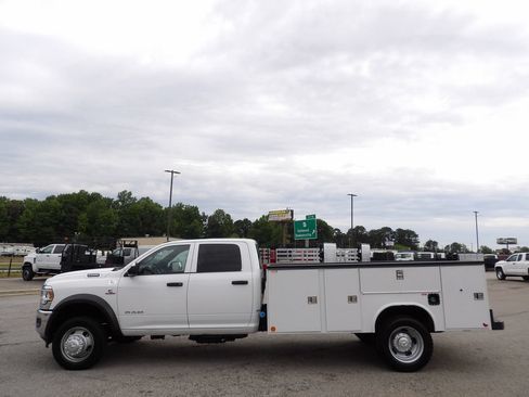 Used 2021 RAM 5500 Tradesman w/ Chrome Appearance Group AWD/4WD image 71