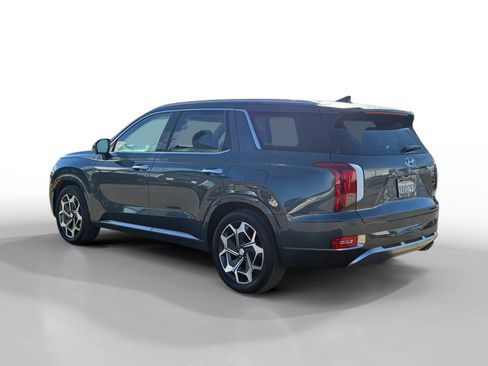 Used 2022 Hyundai Palisade Calligraphy w/ Cargo Package FWD image 3