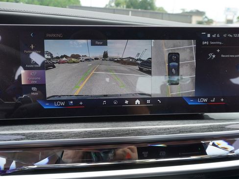 New 2025 BMW 740i w/ Executive Package image 8