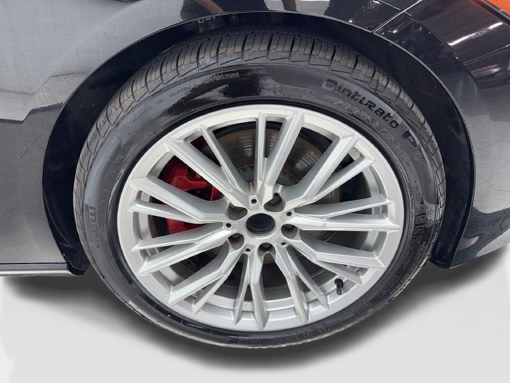 Used 2022 Mercedes-Benz C 300 Sedan image 15