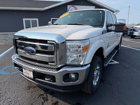 Used 2016 Ford F250 Lariat w/ Lariat Ultimate Package AWD/4WD image 9