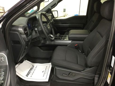 New 2025 Ford F150 XLT image 9