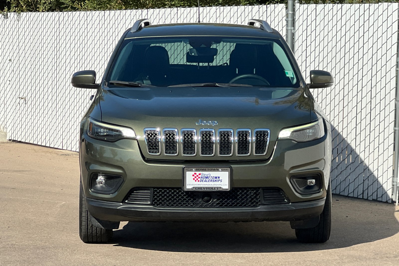 Used 2021 Jeep Cherokee Latitude Lux w/ Comfort/Convenience Group AWD/4WD image 6