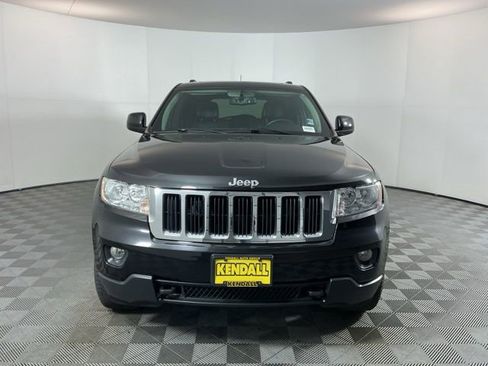 Used 2013 Jeep Grand Cherokee Laredo AWD/4WD image 2