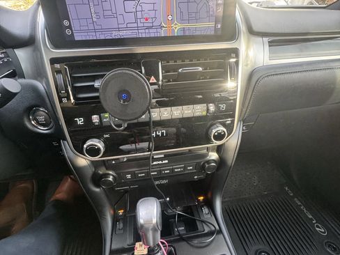 Used 2022 Lexus GX 460 Premium image 6