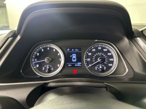 Certified 2023 Hyundai Sonata SE w/ Preferred Accessory Package image 17