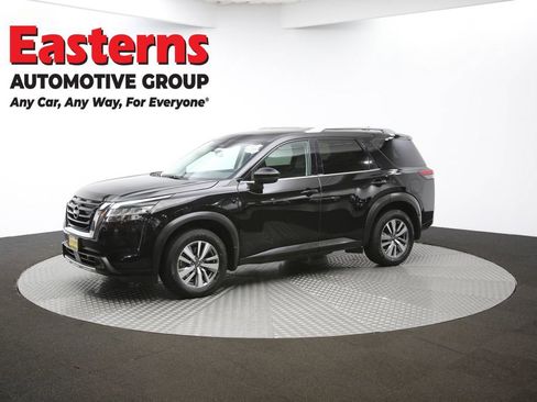 Used 2022 Nissan Pathfinder SL image 59