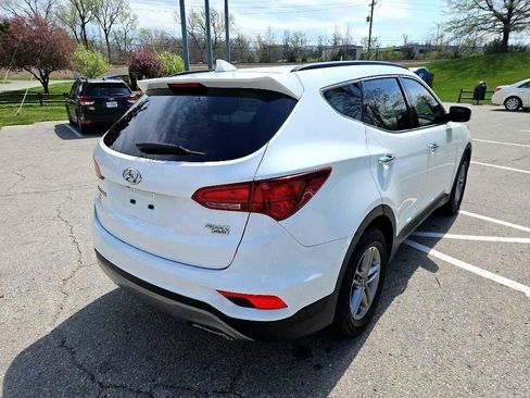 Used 2017 Hyundai Santa Fe Sport image 6