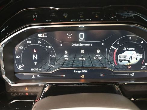 Used 2024 GMC Sierra 1500 SLT w/ SLT Premium Plus Package image 9